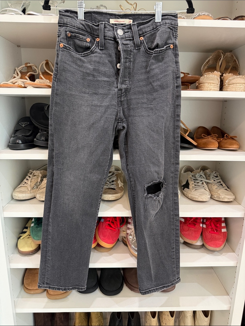 Levi’s Distressed Women’s Jeans